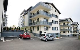 Diamond Aparthotel